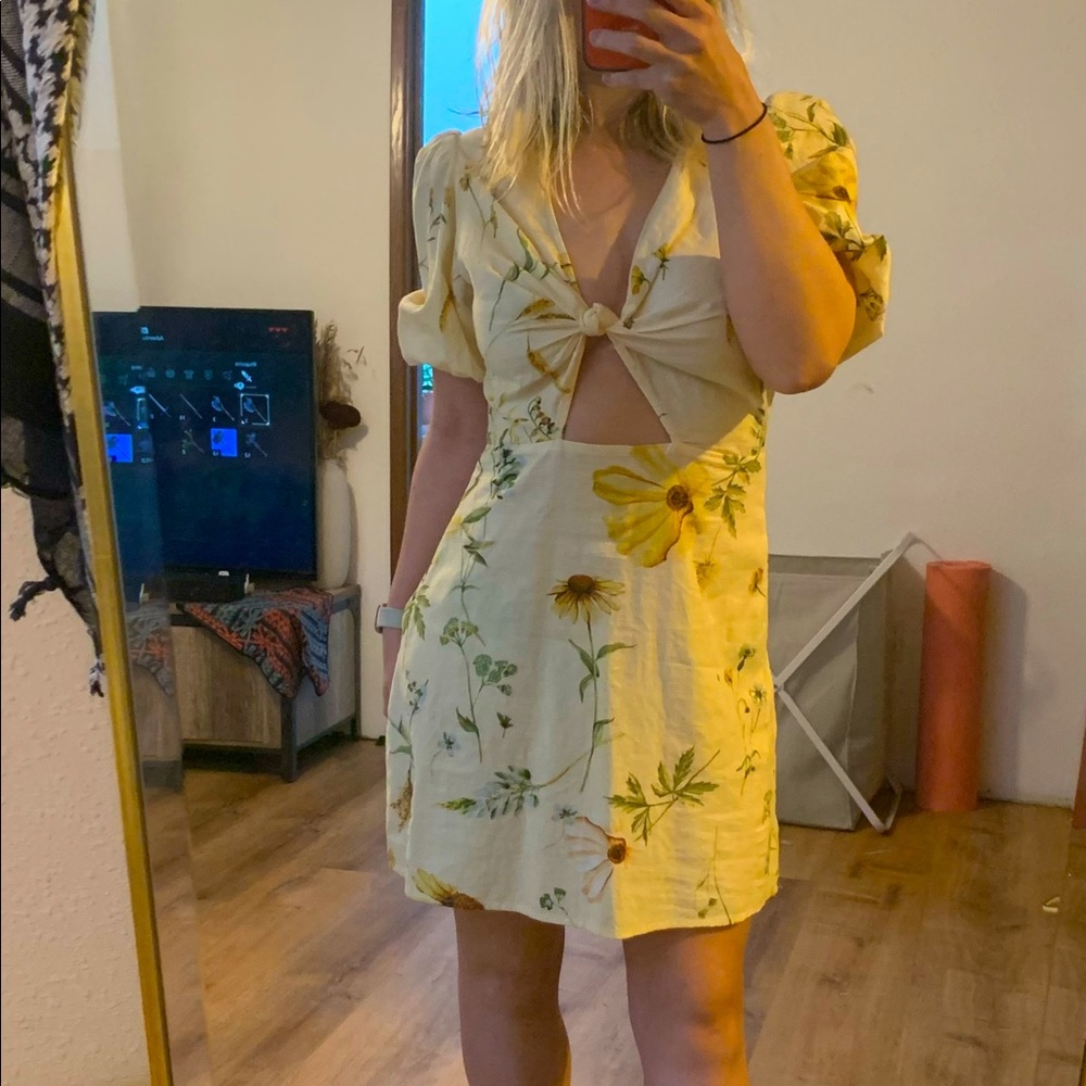 H&M floral backless mini dress
